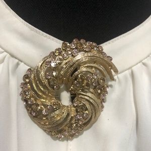 Vintage Champagne Rhinestone Broach